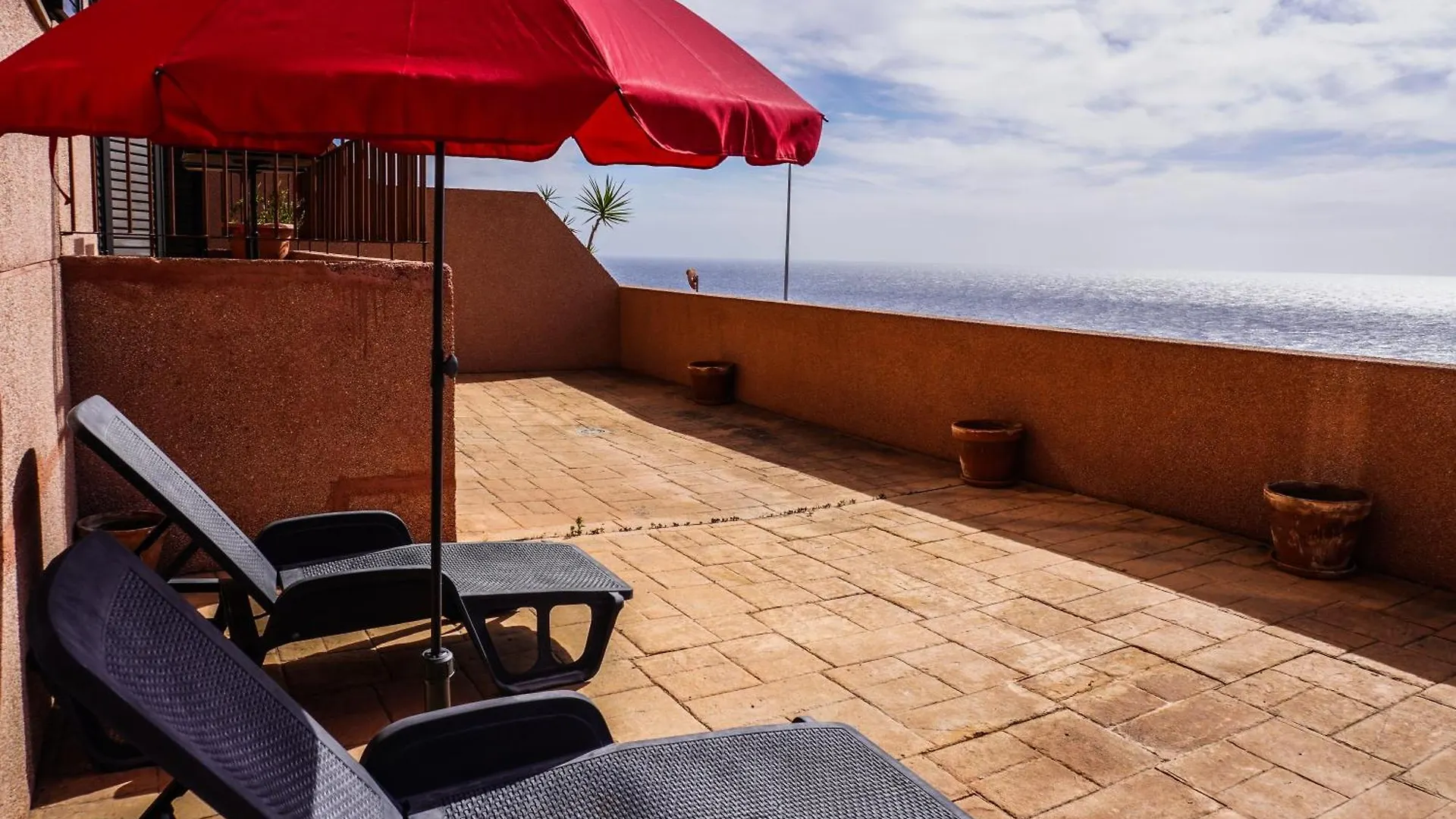 Apartament Atlantic Views With Big Terrace Radazul